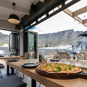 Kloof Street - Lion Roars & 4*, Kapstaden Sydafrika